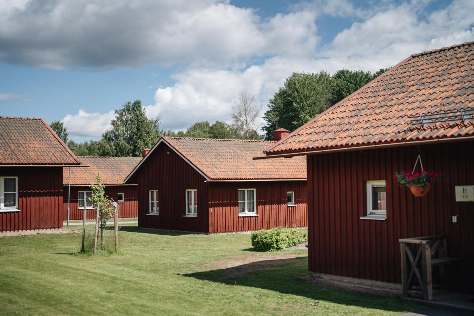 Hoegbo Brukshotell & Spa Sandviken Exterior photo